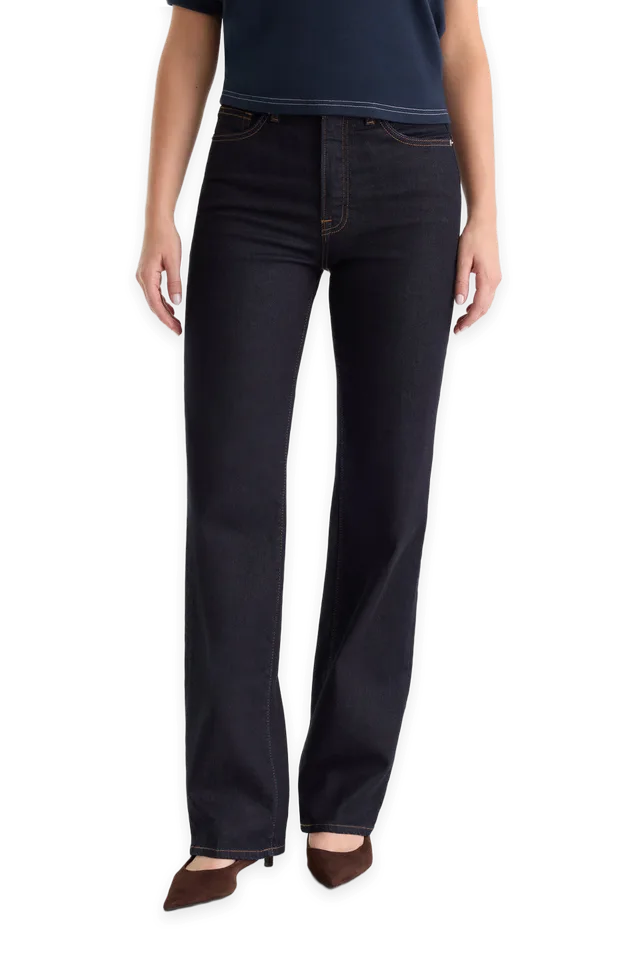 Good American GOOD TRUE PETITE STRAIGHT JEANS