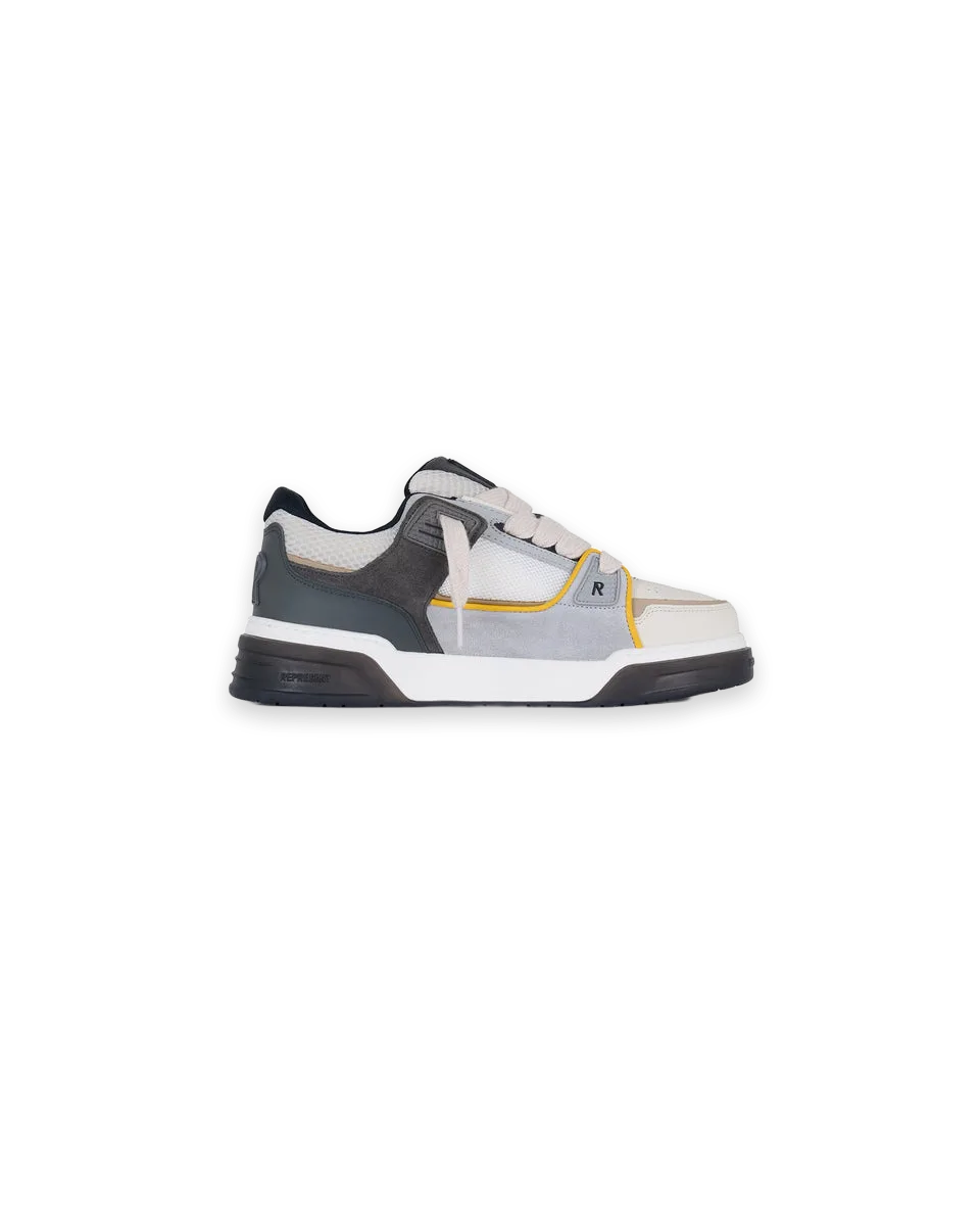 Represent Studio Sneaker · Suede Mix