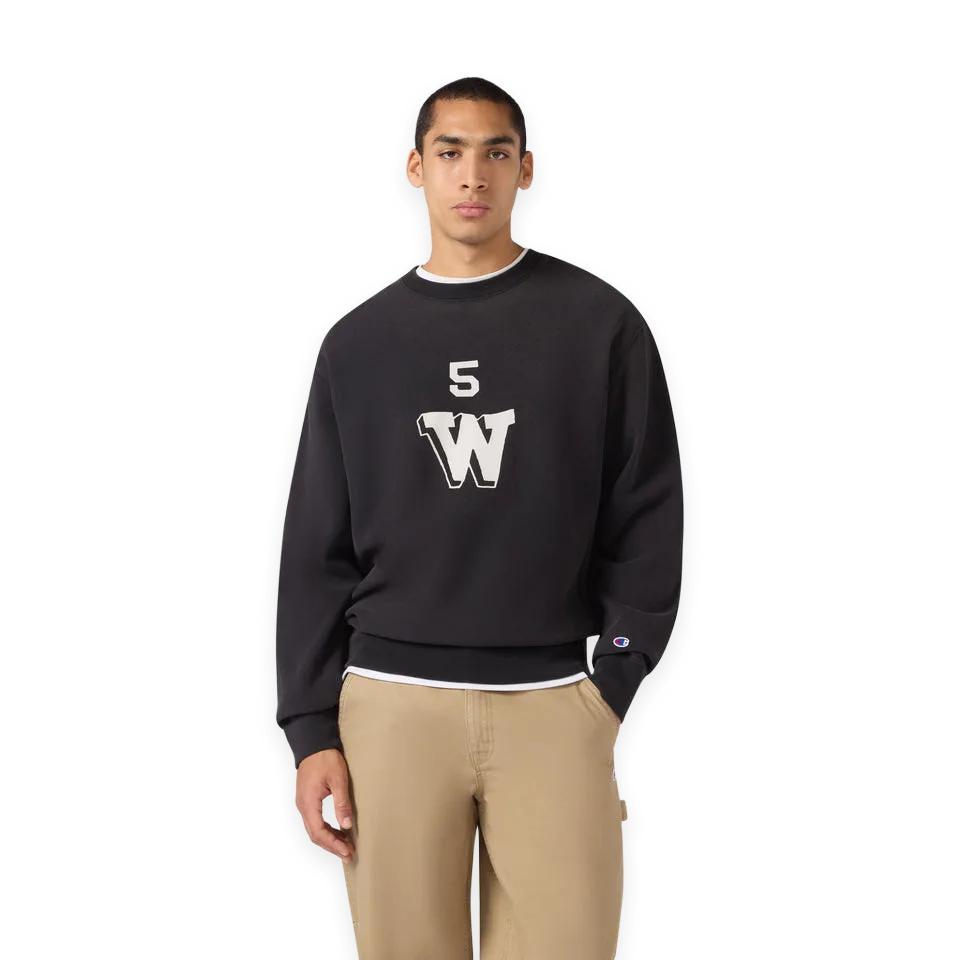 Champion Men's Knitted Reversible Vintage Wash Crewneck Sweatshirt