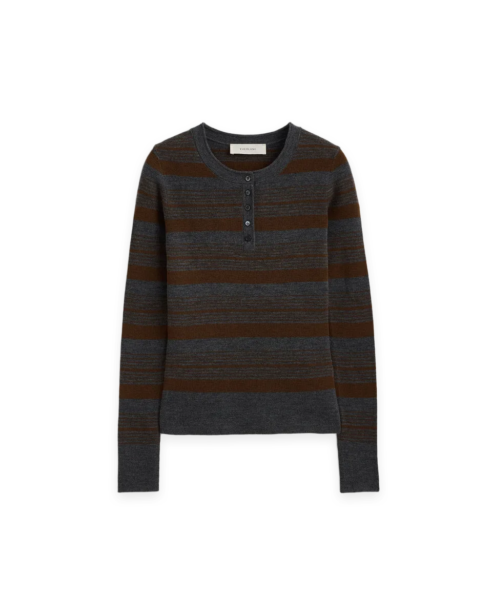 Everlane Long-Sleeve Henley in Ultrasoft Merino
