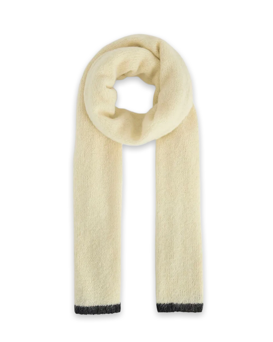 Everlane Plush Alpaca Scarf
