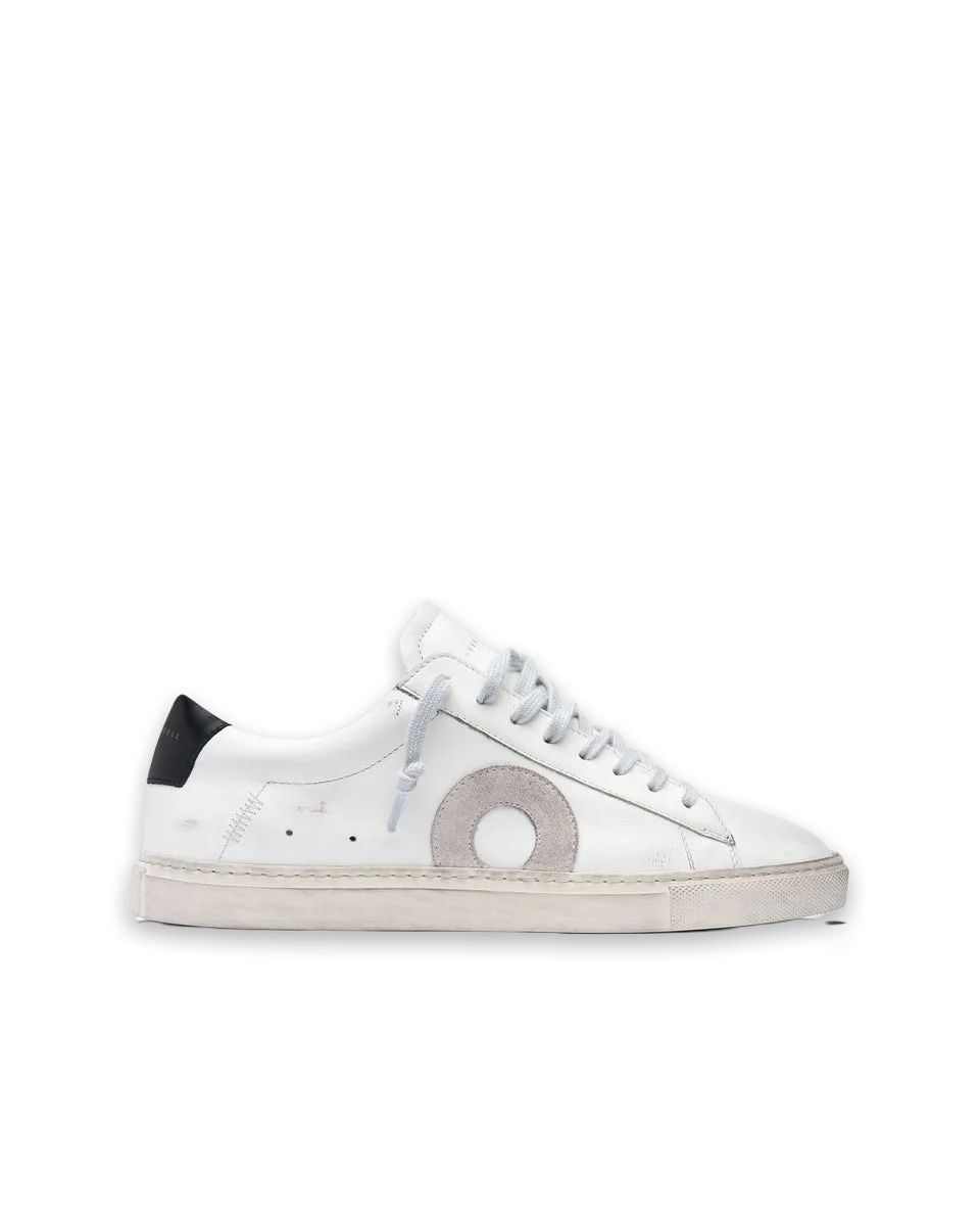 Oliver Cabell Low 1 · Belmont (EE Wide)