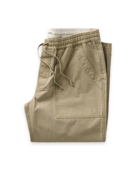 Taylor Stitch The Breakwater Pant in Field Khaki Ripstop