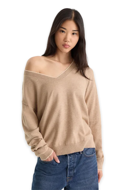 Good American THE COZY V NECK SWEATER