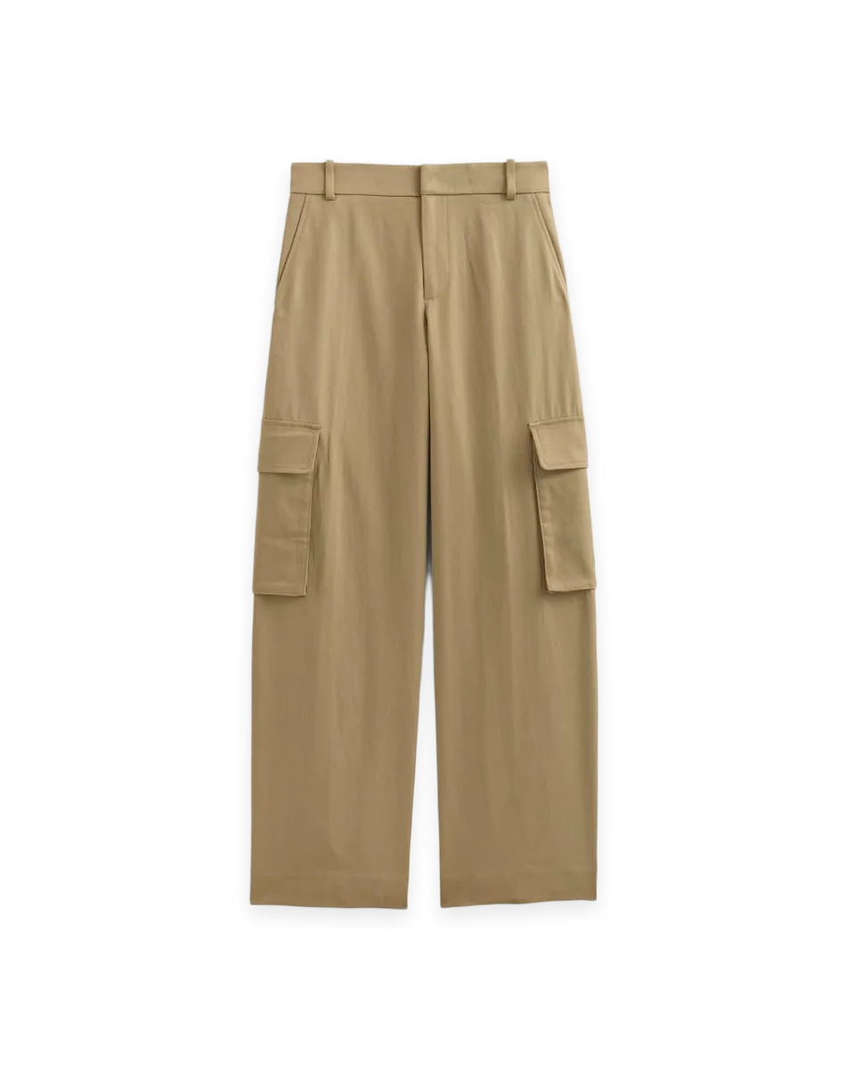 Everlane Wide-Leg Cargo Trouser in Buttersmooth