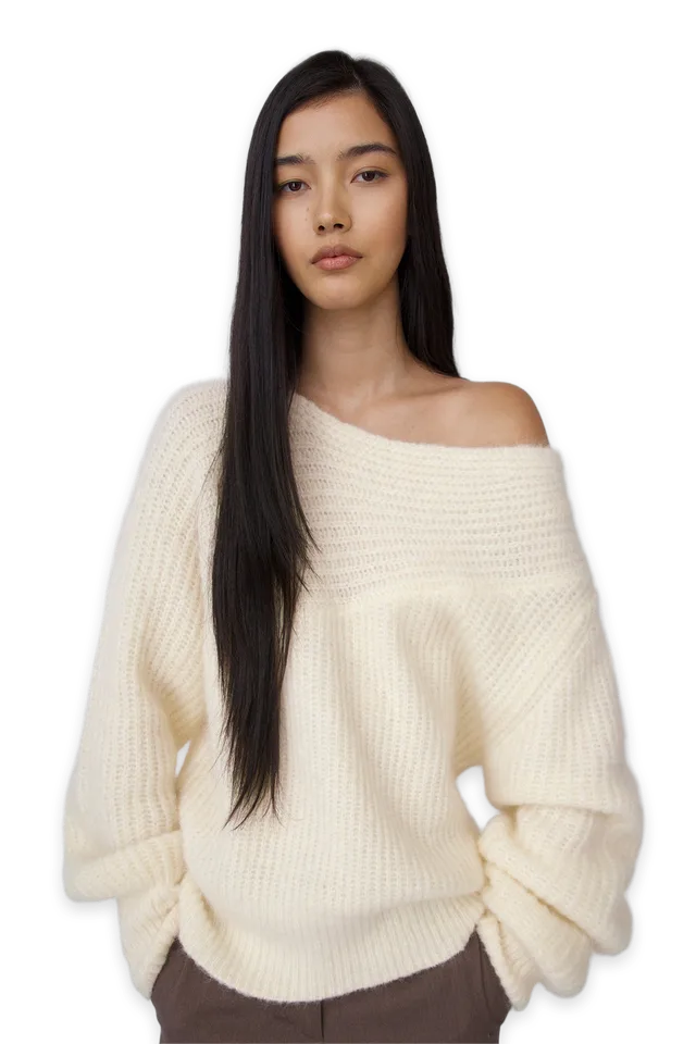Oak + Fort FUZZY MOHAIR BLEND SWEATER