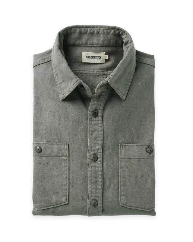 Taylor Stitch The Dispatch Shirt in Smoked Olive Broken Twill