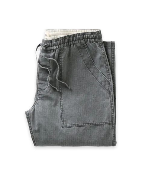 Taylor Stitch The Breakwater Pant in Dark Grey Ripstop