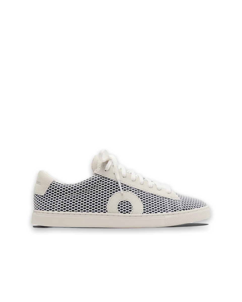 Oliver Cabell Low 1 · Carbon (Waterproof)