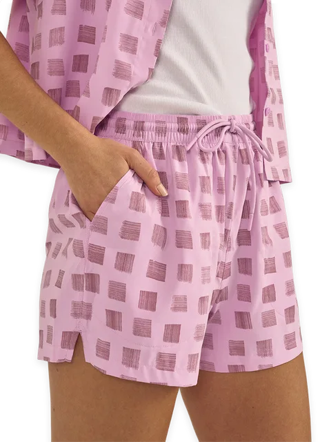 Outdoor Voices SolarCool 3" Beach Short
