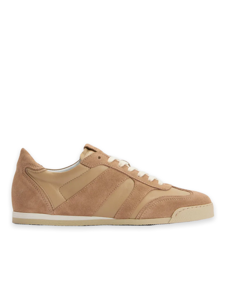 Everlane Collegium x Everlane Pista Sneaker · Women's
