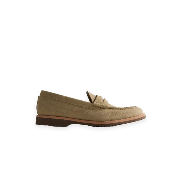 Kith 8th St by Ronnie Fieg for Clarks Originals Bristol Loafer · Maple