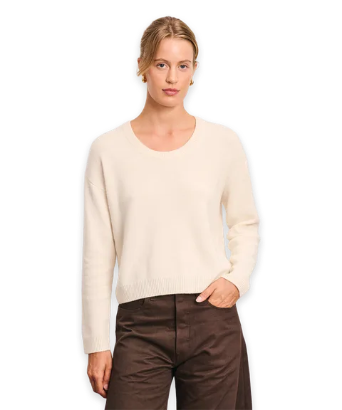 Naadam Luxe Cashmere Scoop Neck Sweater