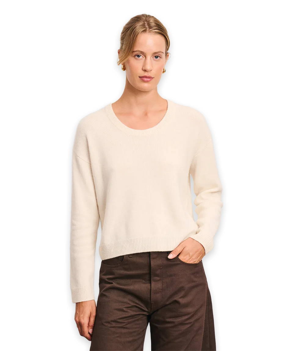 Naadam Luxe Cashmere Scoop Neck Sweater