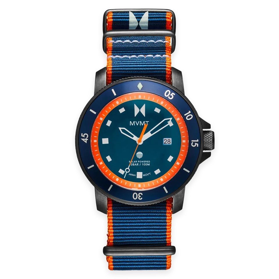 MVMT Cali Diver Solar Navy Prix 42mm